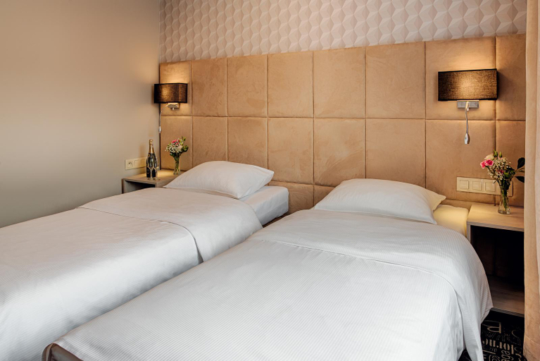 Bedroom 3, Falenty Biznes i Wypoczynek, Warsaw
