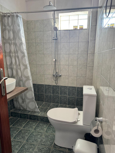 Bathroom 2, Alexis Apartments, Peloponnese