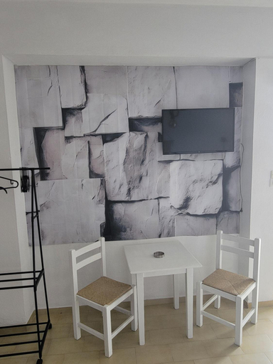 Others 4, Gioula's Residence, Thessaly