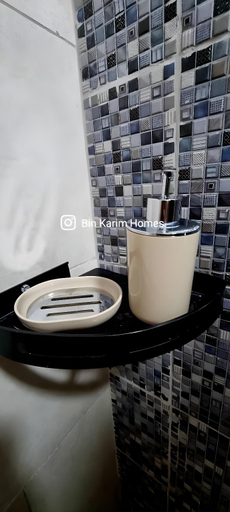 Bathroom 3, The Shore KK by Bin Karim Homes, Kota Kinabalu