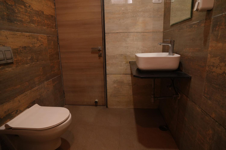 Bathroom 3, Hotel Galaxy Inn, Kamrup Metropolitan