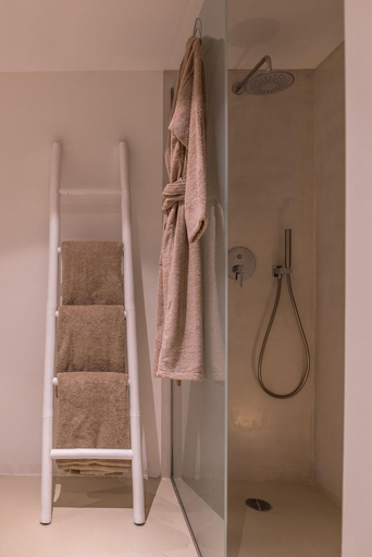 Bathroom 5, Arocaria Mykonos, South Aegean