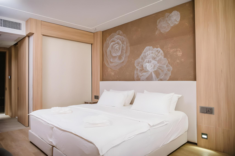 Bedroom 3, Riverton Hotel, Muang Samut Songkhram
