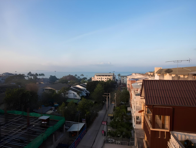 Others 5, Collection O Sea Terrace, Pattaya