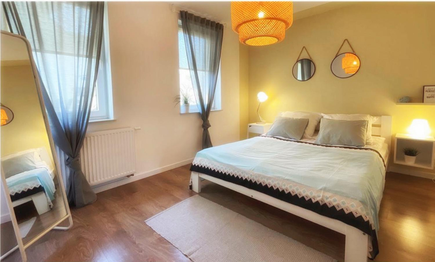 Bedroom 2, Dobre Miejsce nad morzem, Puck