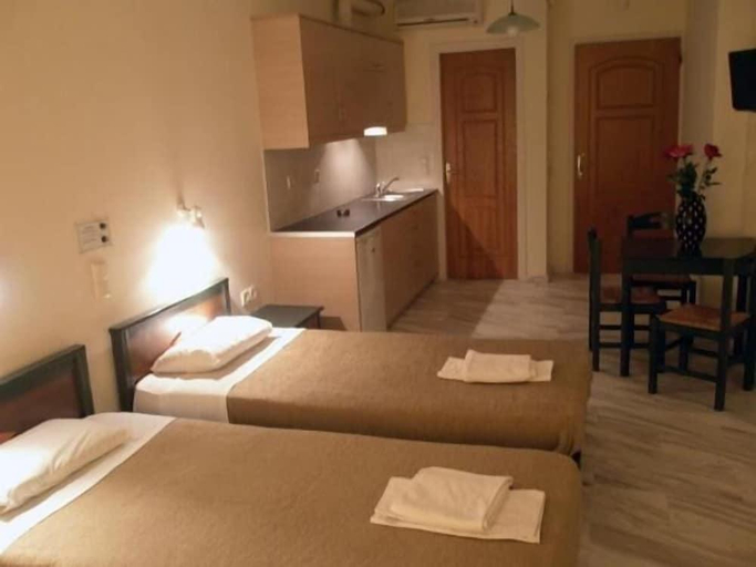 Bedroom 2, Mythos Beach Hotel, Crete