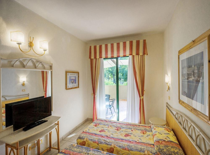 Bedroom 3, Voi Tanka Resort, Cagliari