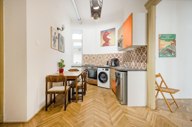 4, BudapeStayz - Baross Apartments, Budapesti