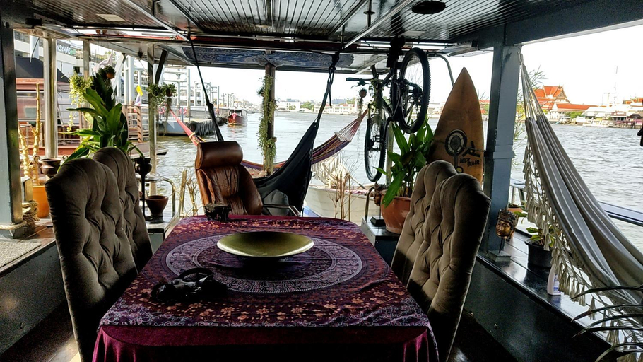 Food & Drinks 4, Sabai Sabai Liveaboard Bangkok, Dusit