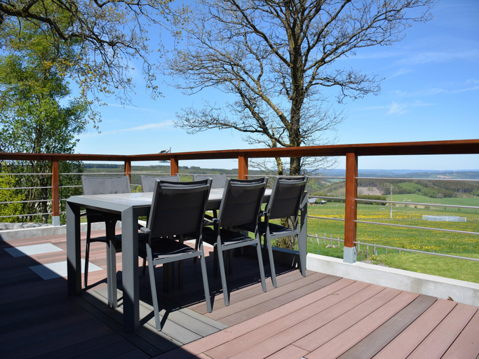 Others 4, Charming Chalet in Vielsalm, Luxembourg