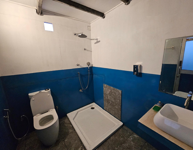Bathroom 4, Ellakanda Nature Villa, Walallawita