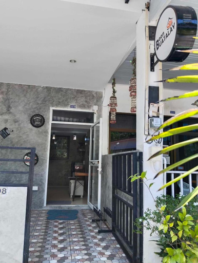 Others 5, Baan Bua Talay, Muang Rayong