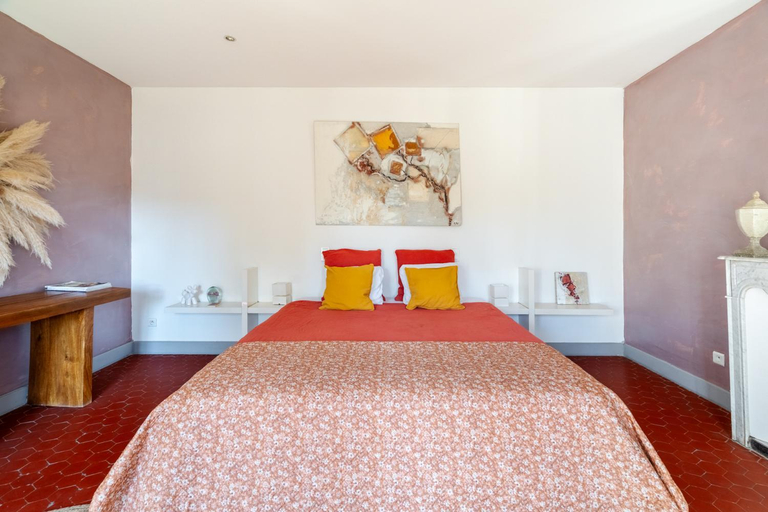 Bedroom 2, Mas carita, Bouches-du-Rhône