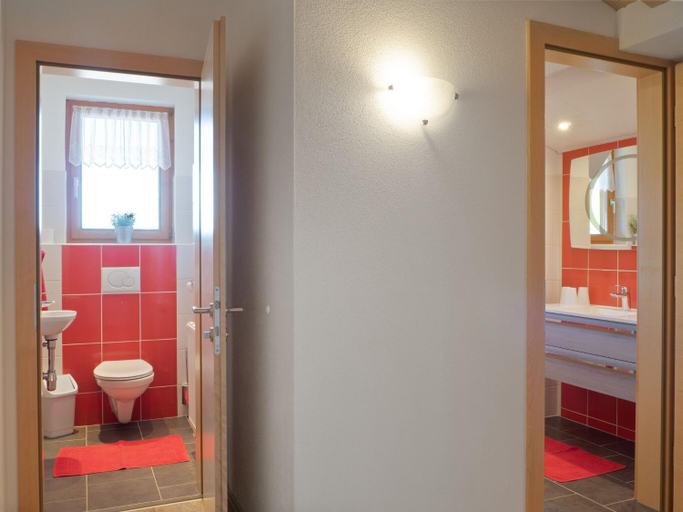 Bathroom 3, Apartment in Zillertal near Ski Slopes, Schwaz