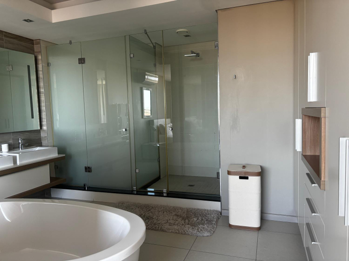 Bathroom 4, The Residences Crystal Towers, City of Cape Town