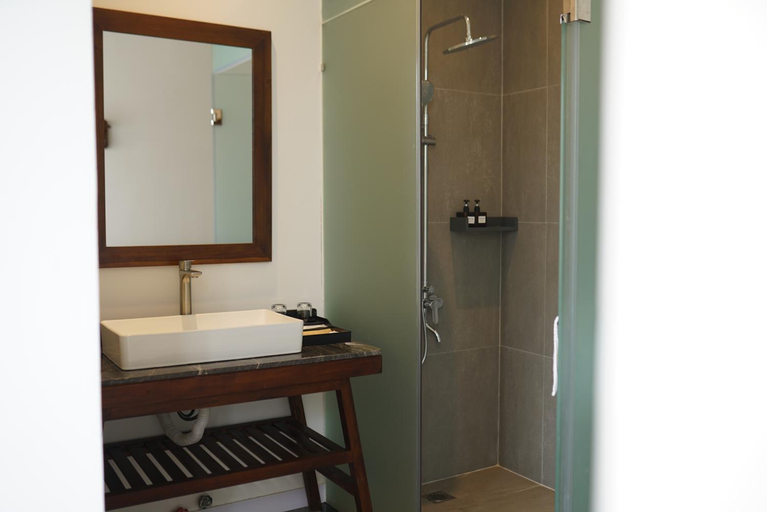 Bathroom 4, Field Villa Hoang Dieu, Ba Ria