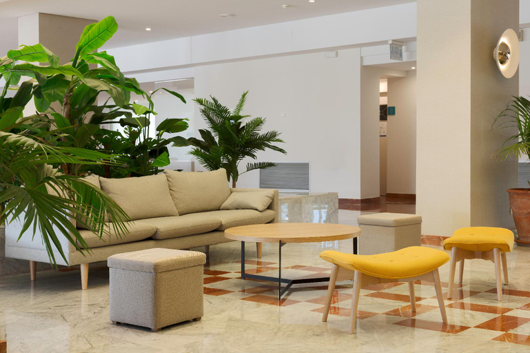 Public Area 3, Alua Illa de Menorca, Baleares