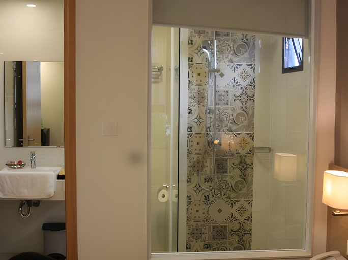Bathroom 4, Ale Nha Trang Hotel, Nha Trang
