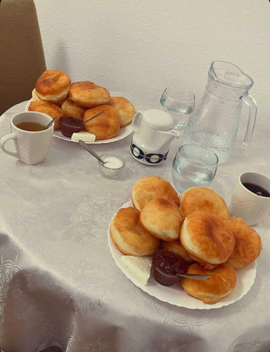 Food & Drinks, Guest House Ulnika