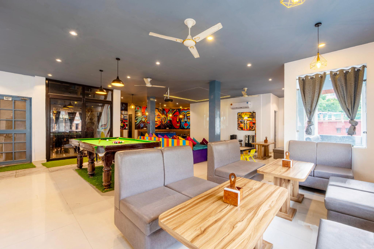 Food & Drinks 5, Treebo AK Residency, Garhwal