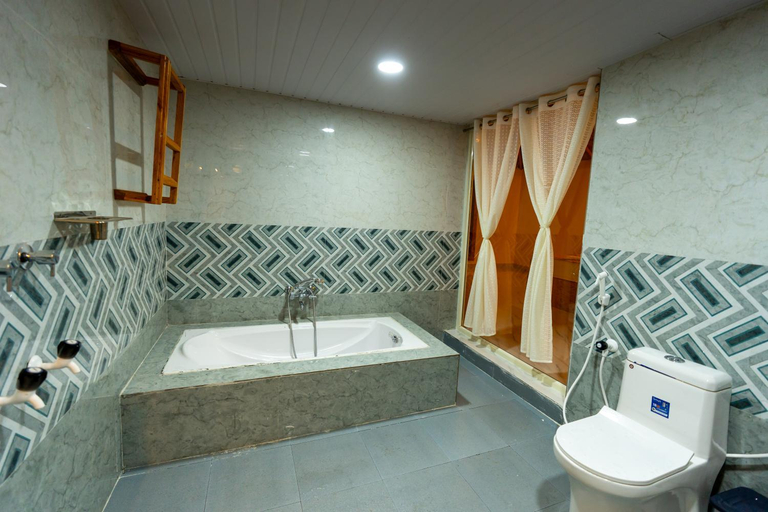 Bathroom 3, Hampi Natures Cottage, Koppal