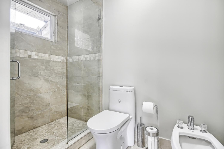Bathroom 5, The Vacation Luxury Unpack, Relax, Enjoy, Toronto