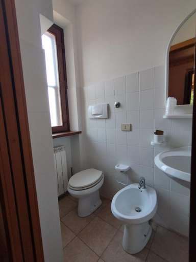 Bathroom 3, Il Colombaio Agriturismo, Terni