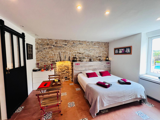 Bedroom, Les Chtis Bretons Chambres d hotes, Morbihan