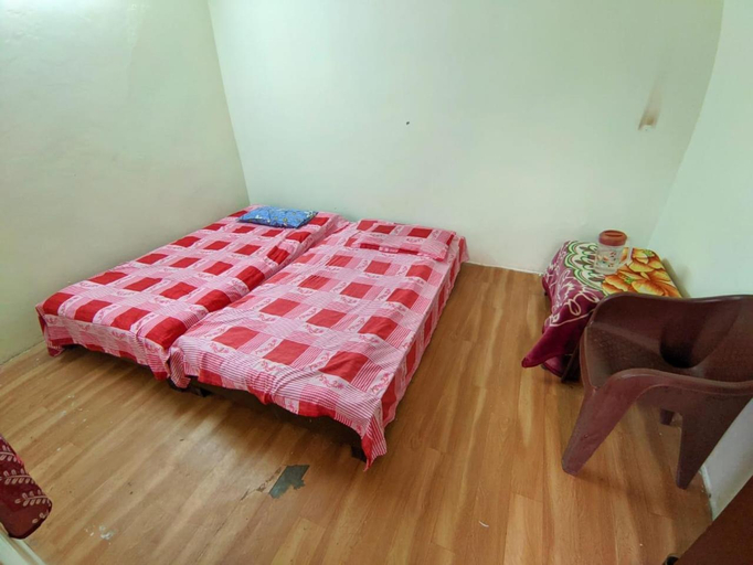 Bedroom 2, HIMALAYAN Trekkers Backpackers Hostel, Kangra