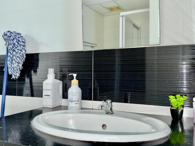 Bathroom 3, Georgetown Modern Mansion One Studio 2 Double Bed, Penang Island