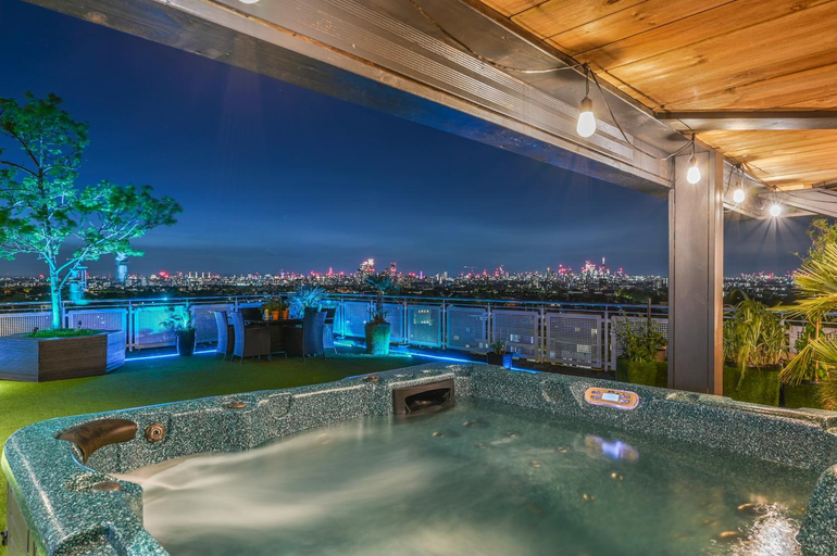Sport & Beauty, The London Skyline Penthouse, London