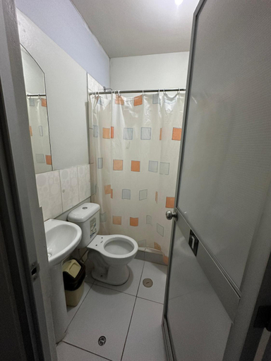 Bathroom 4, Hostal wayki, Arequipa