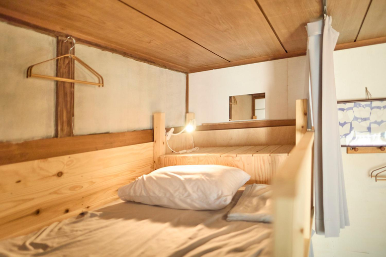 Bedroom 2, KARASUYA GuestHouse, Takasaki
