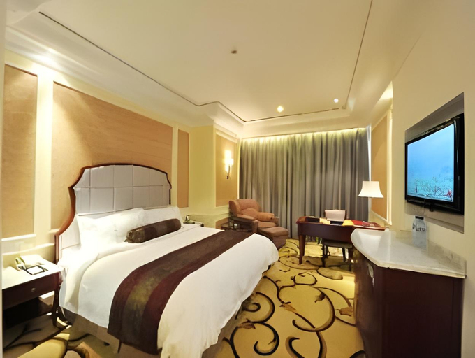 Bedroom 2, Fenghua Pacific Grand Hotel, Ningbo