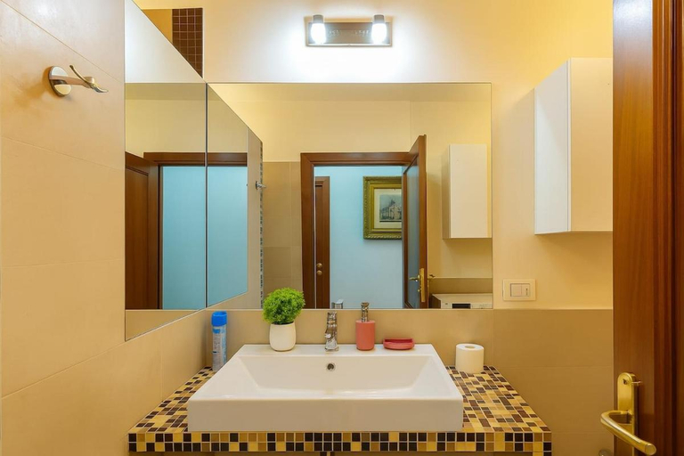 Bathroom 5, リラックス, Rome