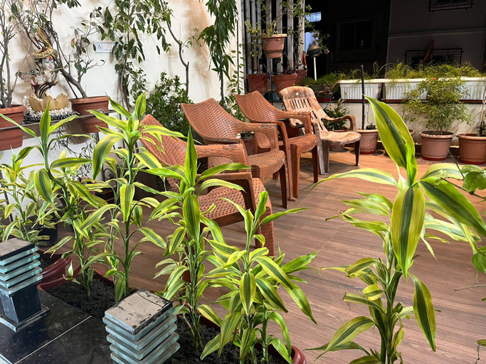 Public Area 2, Hotel SHIVASHRAY Luxury Stays & Inn, Ujjain