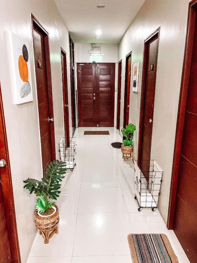 Public Area 3, Van Gogh Capsule Room Netflix 100mbps, Balanga City