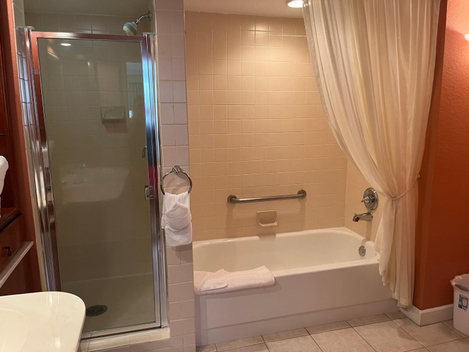 Bathroom 5, Palm Beach Shores Resort and Vacation Villas, Palm Beach