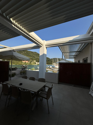 Others 5, Iris Premium, Ionian Islands