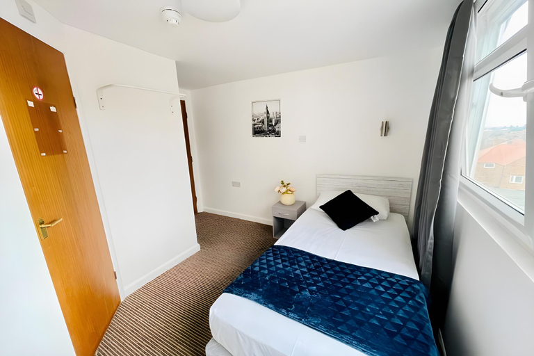 Bedroom 2, Birchfield Hotel, North Somerset