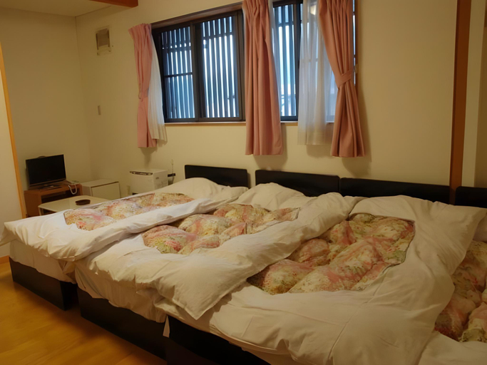 Bedroom, Hotel Hakubagoryu, Hakuba