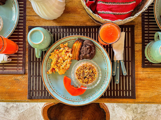 Food & Drinks 4, B&B Del Lago, Flores