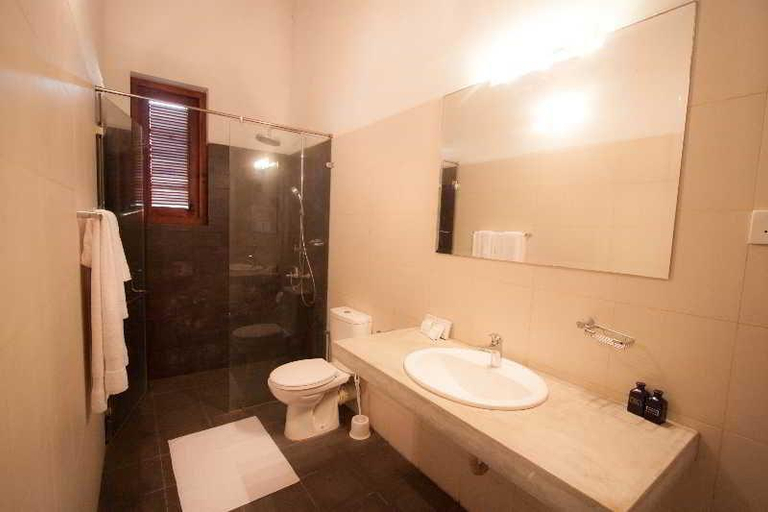Bathroom 4, Jetwing Villa 700, Bentota