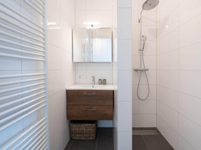 Bathroom, Apartment Veerse Meer with Private Marina, Middelburg