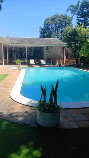 Sport & Beauty 2, Mbathos guesthouse, eThekwini