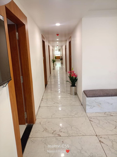 Public Area 3, Hotel Volga Inn, Ahmadabad