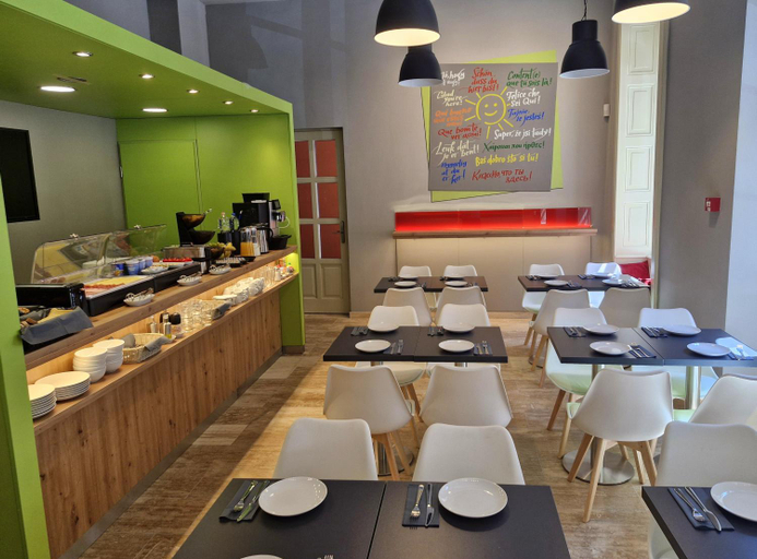 Food & Drinks 5, B40 Green ApartRooms, Budapesti