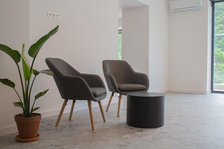 Public Area 3, Hotel Gardinn - Free Parking and Quiet Garden, Bratislava