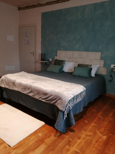 Bedroom 2, a CASA DI ANNA, Cuneo