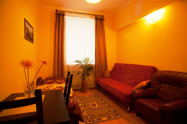 Others 2, Tuchkov 3 Minihotel, Sankt-Peterburg gorsovet